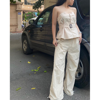 Áo ống vải dù & quần vải dù be beige tops x beige cargo pants