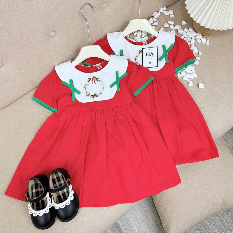 Váy đầm đỏ vòng nguyệt quế cho bé gái 10-30kg