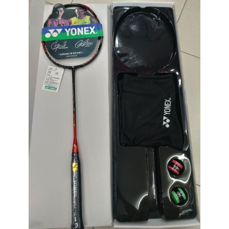 vợt cầu lông Yonex astrox 99 khung vợt chịu lực 12kg(tặng quấn cán,dây đan,túi)
