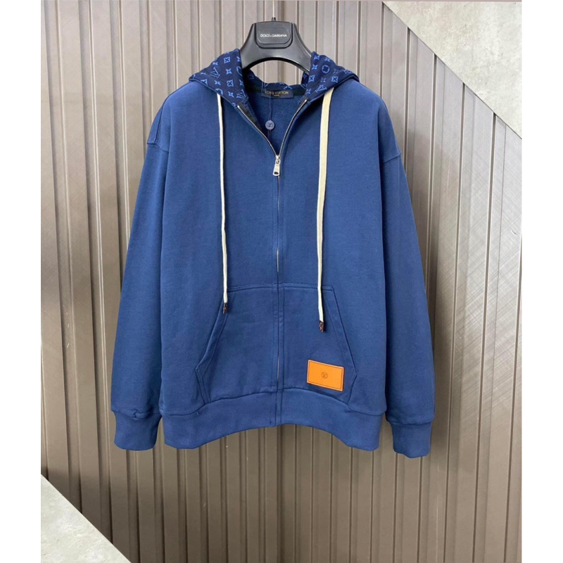 Áo Khoác Nỉ Mũ Hoạ Tiết LV