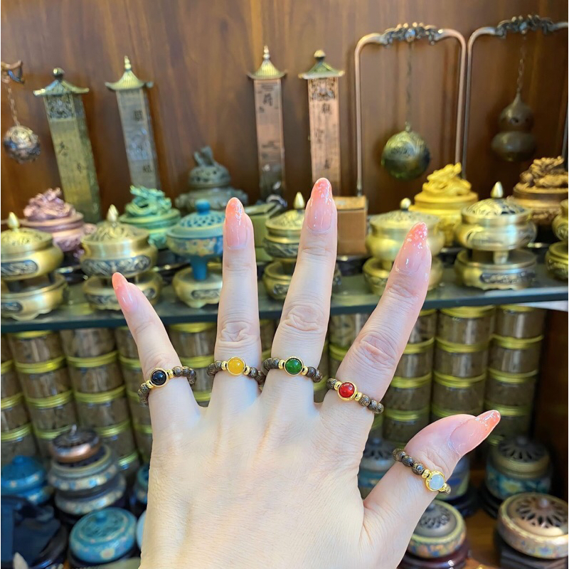 Nhẫn trầm hương phong thủy theo mệnh
