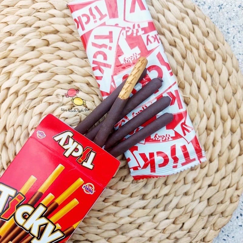 Bánh que phủ chocolate Ticky Thái Lan 20gr