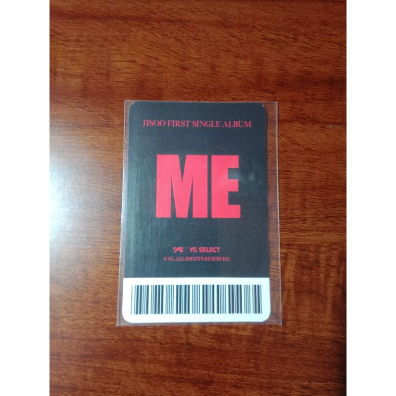 Card Jisoo first single ablum