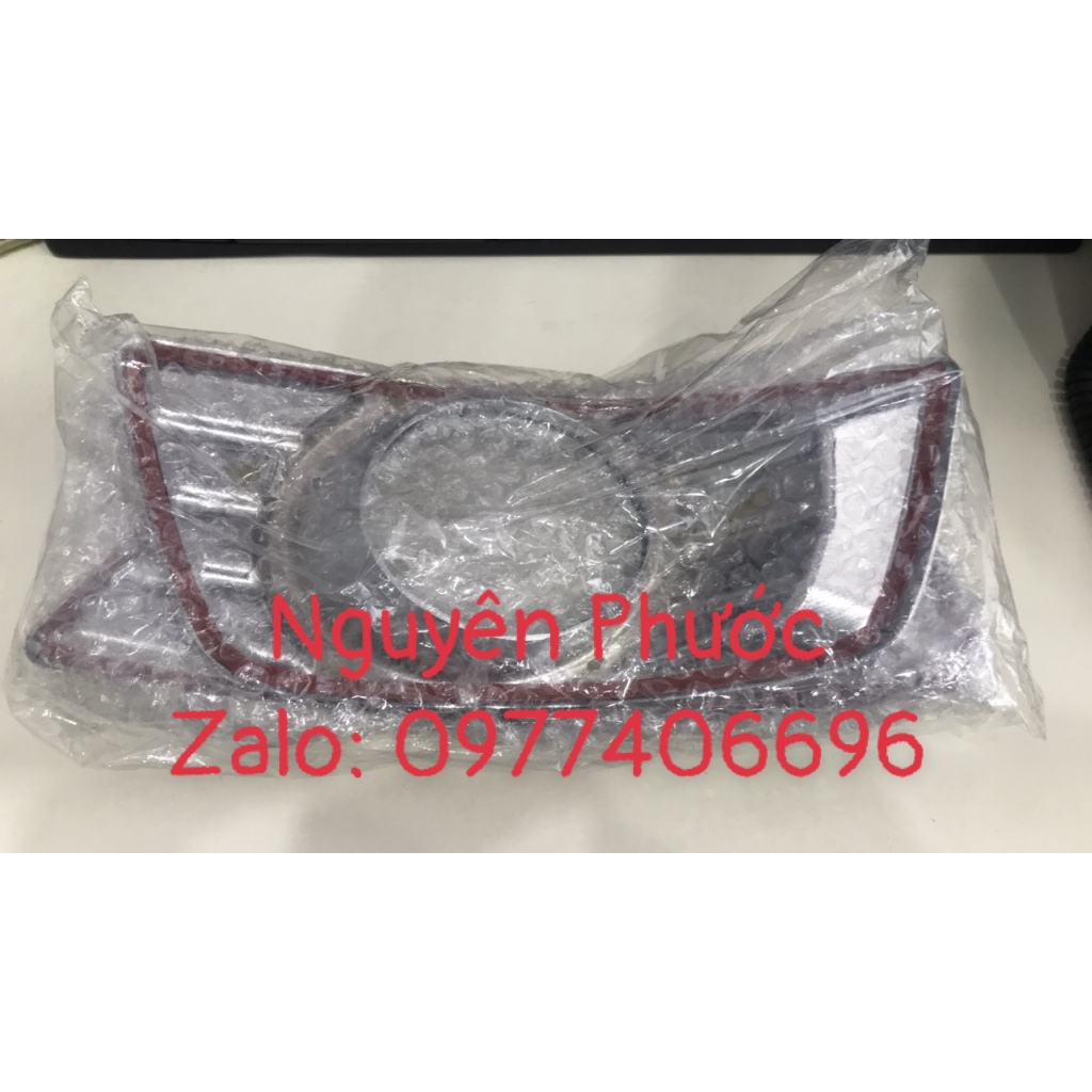 Ốp mạ trang trí viền đèn gầm KIA CARENS 2006 - 2014 : Nhựa ABS cao cấp / Giá 1 cặp