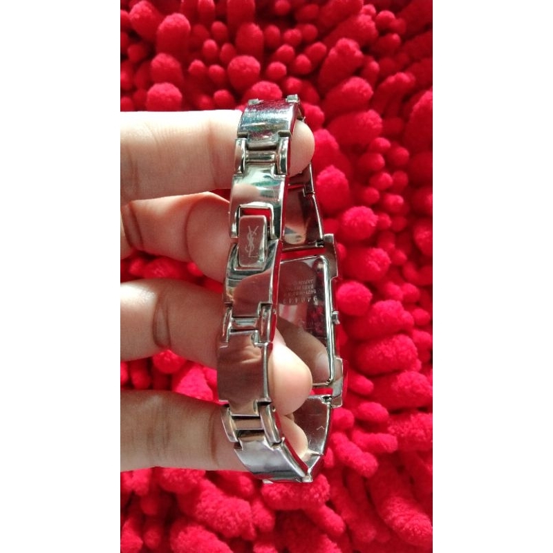 Đồng hồ nữ ysl hàng si nhật