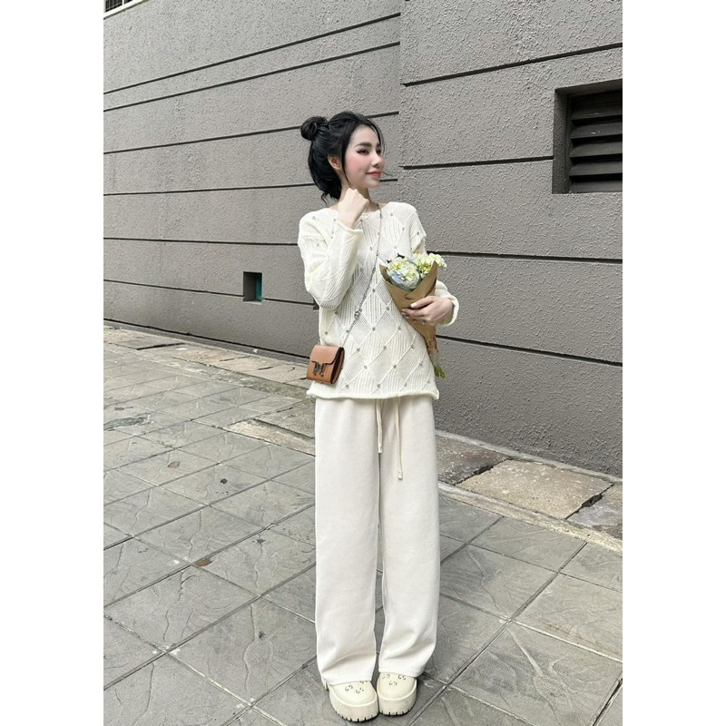 Áo len đính đá new / Hàng có sẵn kèm ảnh shop tự chụp