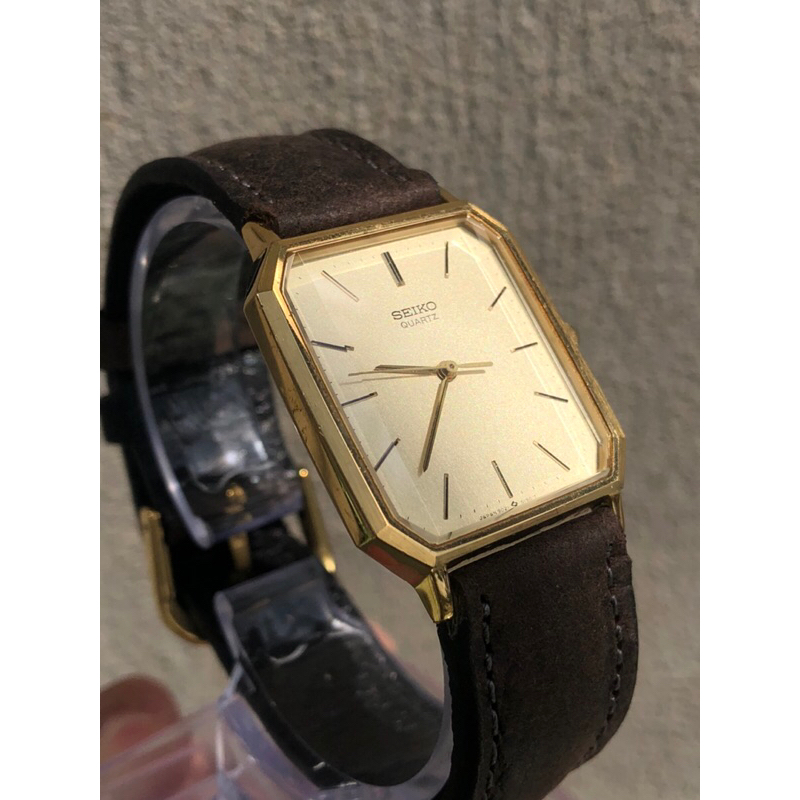 ĐỒNG HỒ NAM SEIKO QUARTZ TANK NHẬT HÀNG 2HAND