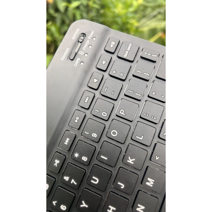 Bàn phím Bluetooth Infiland dùng được i.P.h.o.n.e / i.P.a.d / Laptop ..
