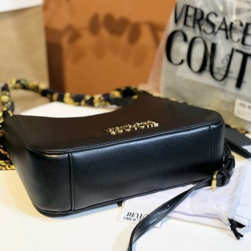 TÚI HOBO VERSAC.E JEANS COUTURE
