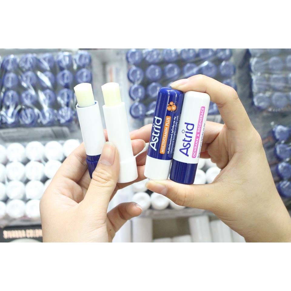 Son Dưỡng Môi Mỡ Hươu Astrid Multivitamin tẩy da chết, tái tạo môi mềm, dưỡng ẩm căng mọng