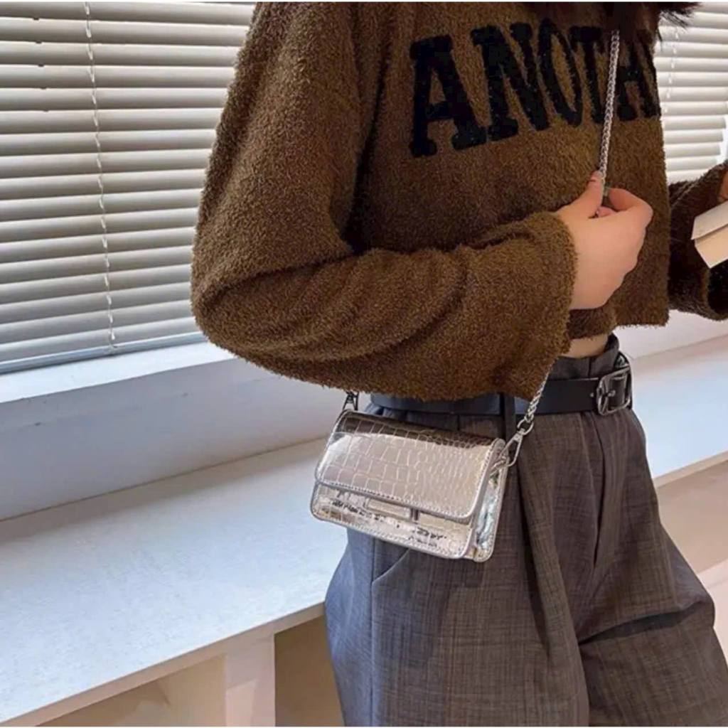 Túi xách nữ, túi đeo chéo thời trang công sở Hàn Quốc đeo chéo hot trend _ DR16 BAG MINI DA RẮN DÂY XÍCH