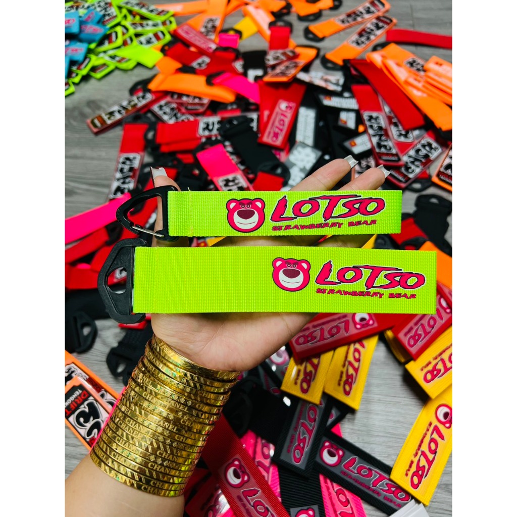 COMBO MÓC KHÓA + DÂY CẢNG HÌNH GẤU DÂU