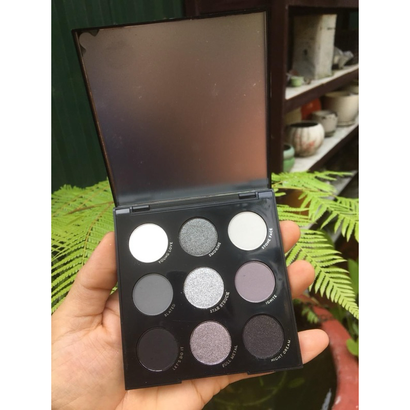 BẢNG PHẤN MẮT COLOURPOP #BLOWIN SMOKE