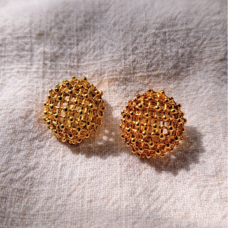 Bông tai kẹp vàng vintage