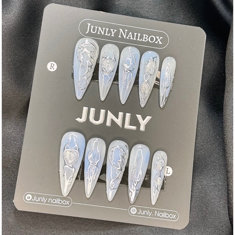 Nailbox Thiết Kế Loang Xanh Trái Tim 172
