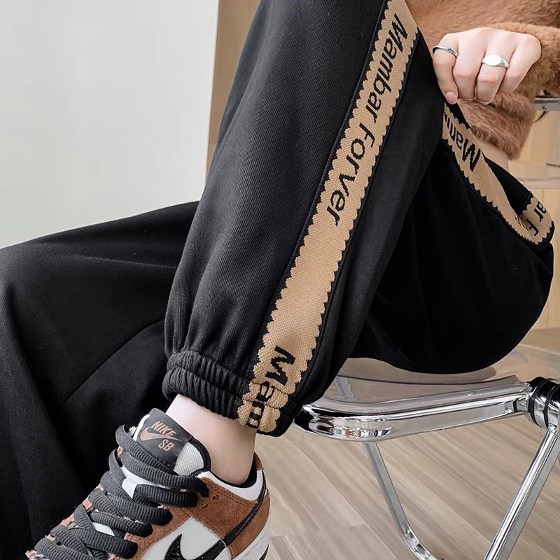 Quần jogger thể thao mì nỉ bo gấu kẻ sọc phong cách HQ- Mẫu mới