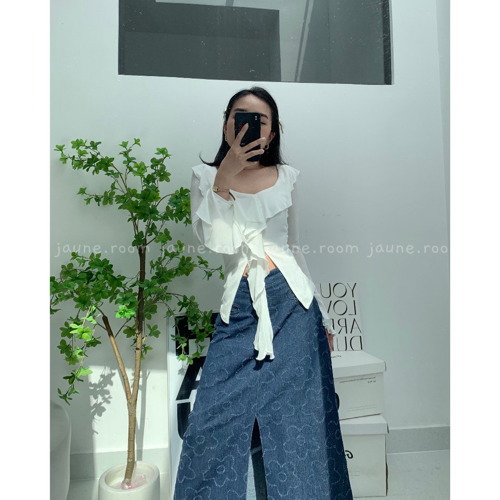 Chân váy jean dài dáng chữ A suông JAUNE họa tiết hoa- MILEY LONG SKIRT