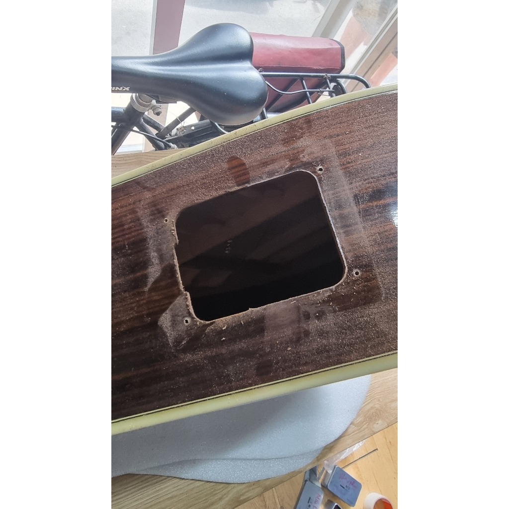 Lắp EQ Guitar Ukulele Trọn Gói Kết Nối Đàn Guitar Ra Loa Amli Tay Nghề Cao Với Pickup Guitar