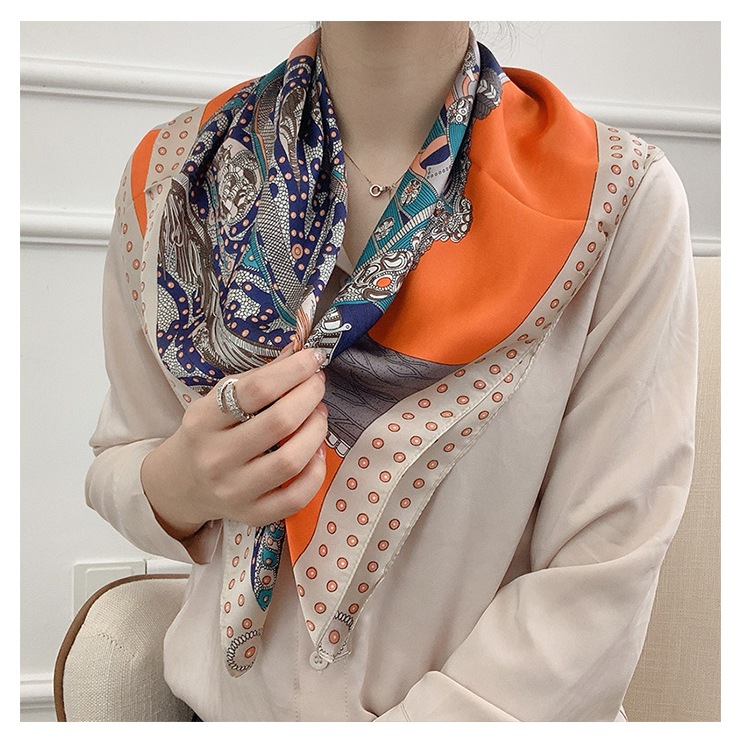 Khăn lụa vuông họa tiết cây sang trọng 70x70cm THYTHY STORE