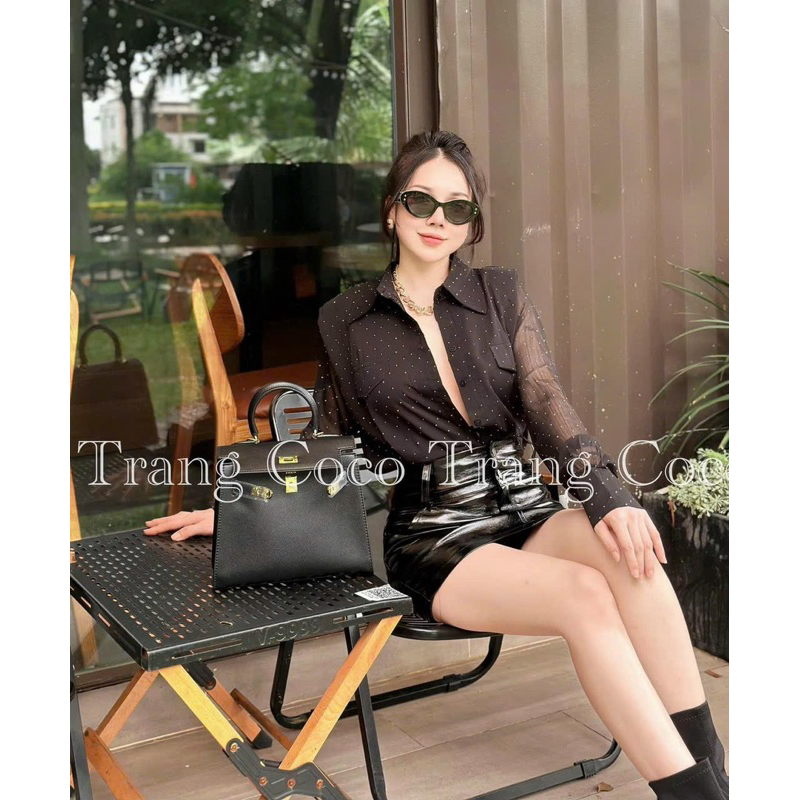 Set sơ mi đính đá chân váy da siêu hot