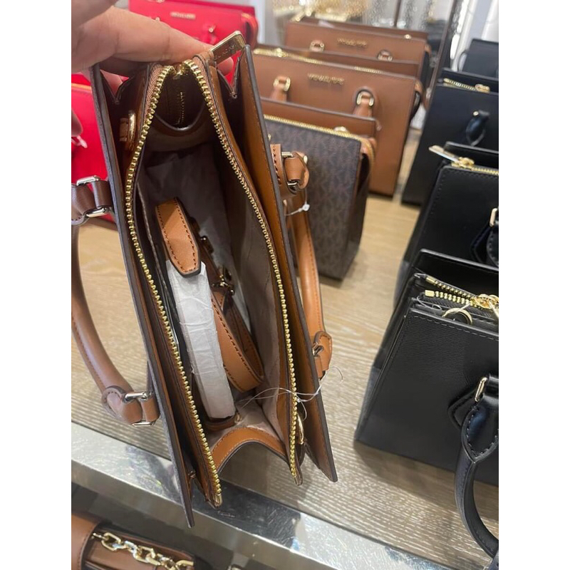 Túi MK cho các nàng công sở siêu đẹp và sang ah