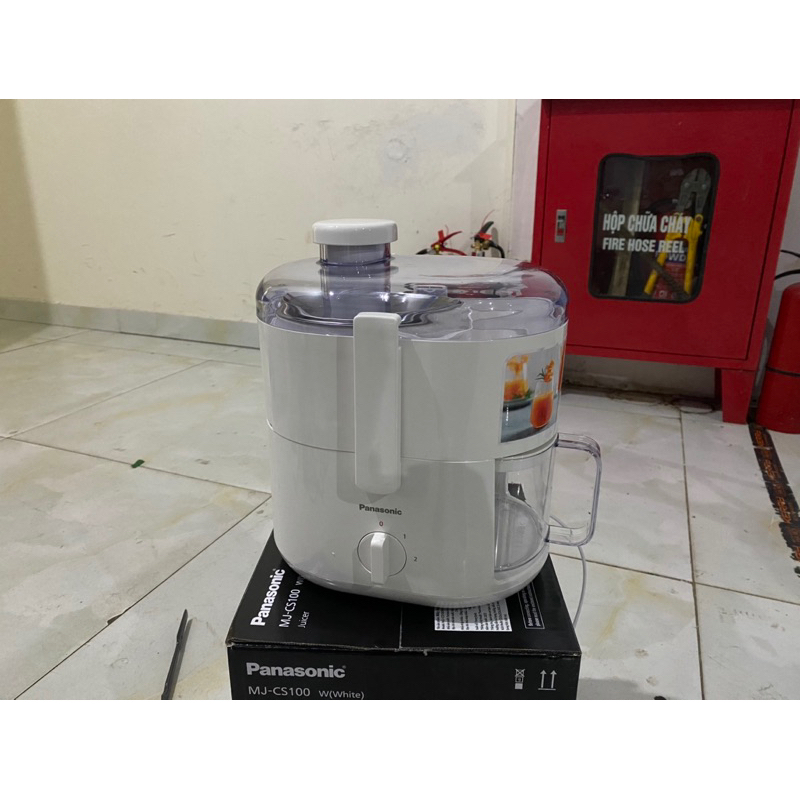 Máy ép Panasonic MJ-CS100WRA