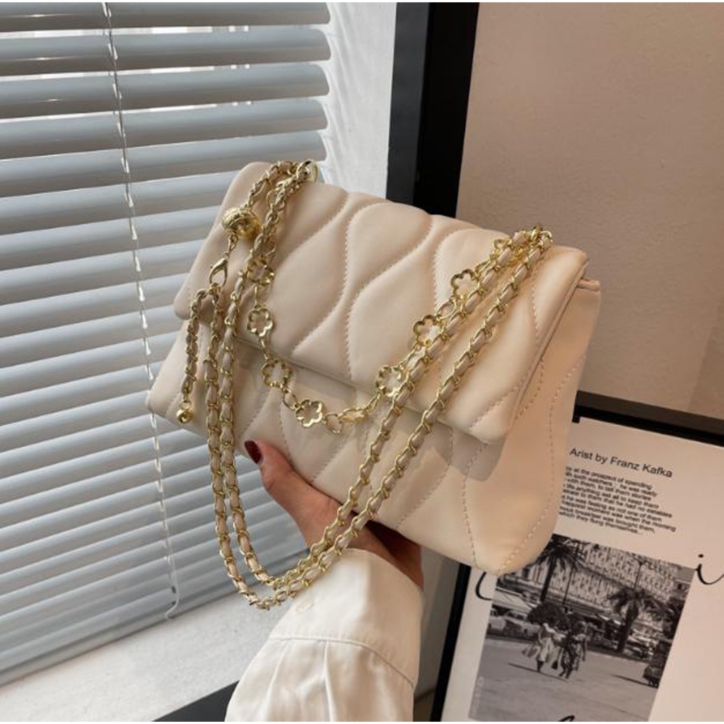 Túi xách đeo vai đeo chéo nữ dáng công sở da mềm thêu thời trang Bag.thanhthu 816