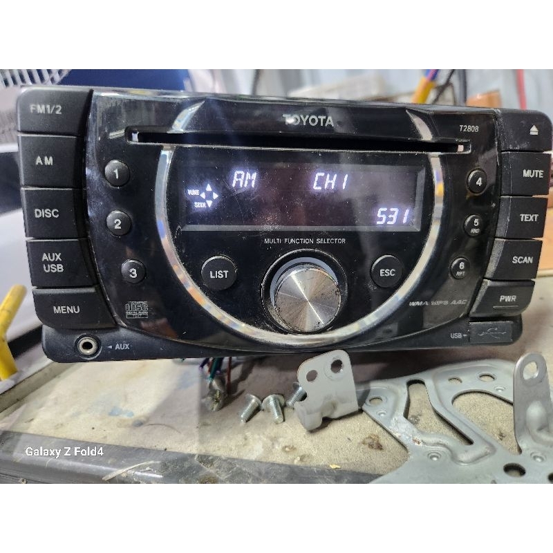 Cd 2din toyota thân đen