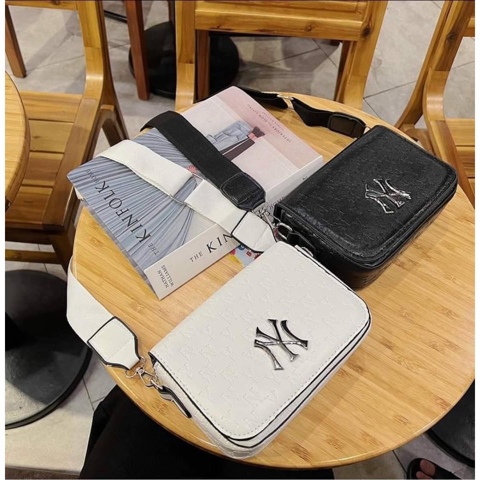 Túi đeo chéo set 2 logo bạc phong cách thể thao