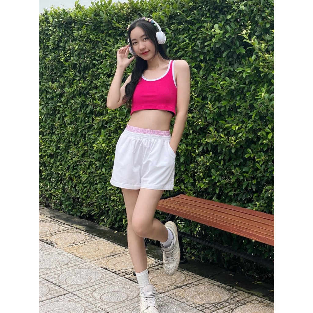 Quần đùi nữ Kaki 2 lưng thun cao - Phong cách năng động