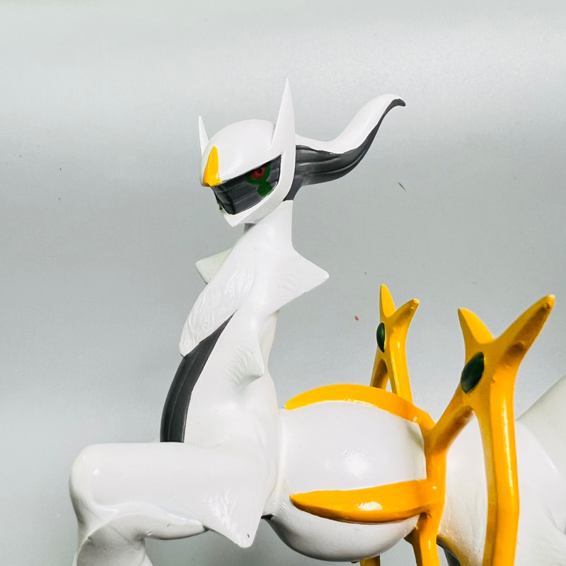 Mô Hình Pokemon Arceus