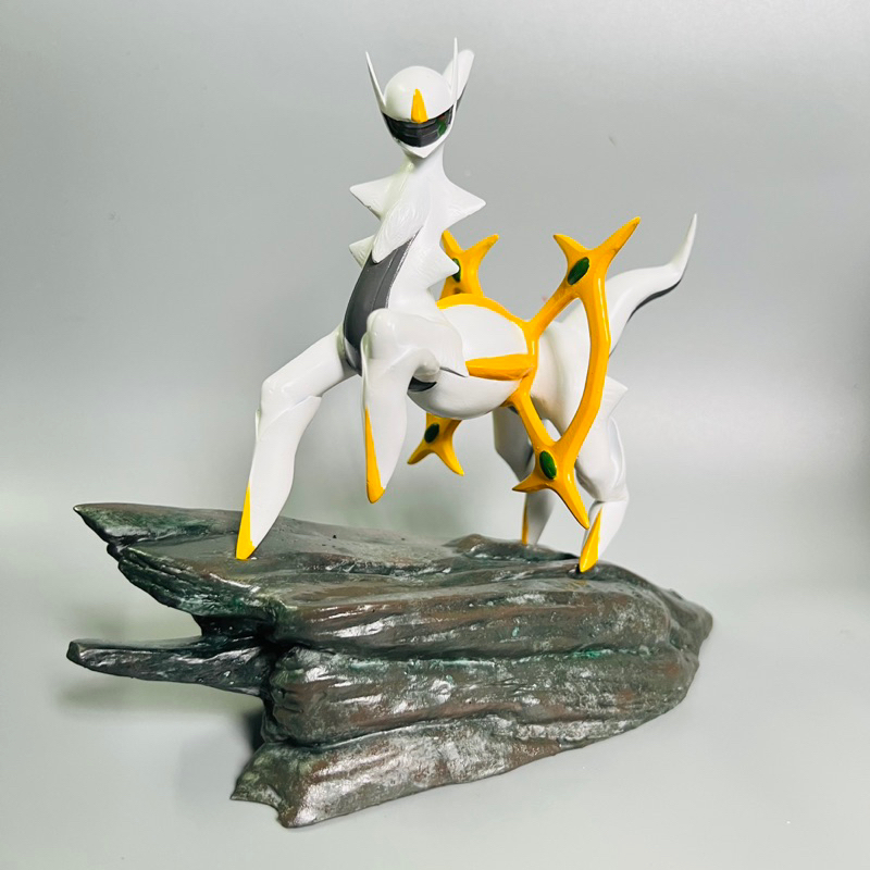 Mô Hình Pokemon Arceus