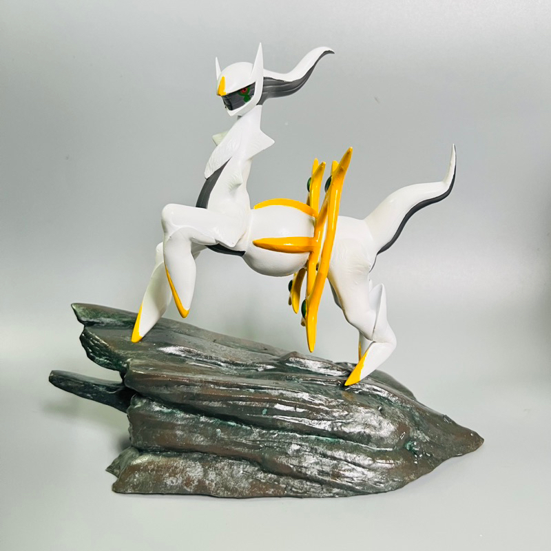 Mô Hình Pokemon Arceus