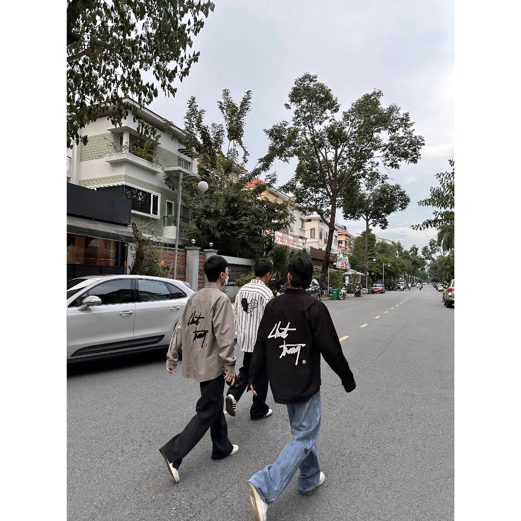 ÁO SƠ MI chữ ký  CHUOT TRANG
