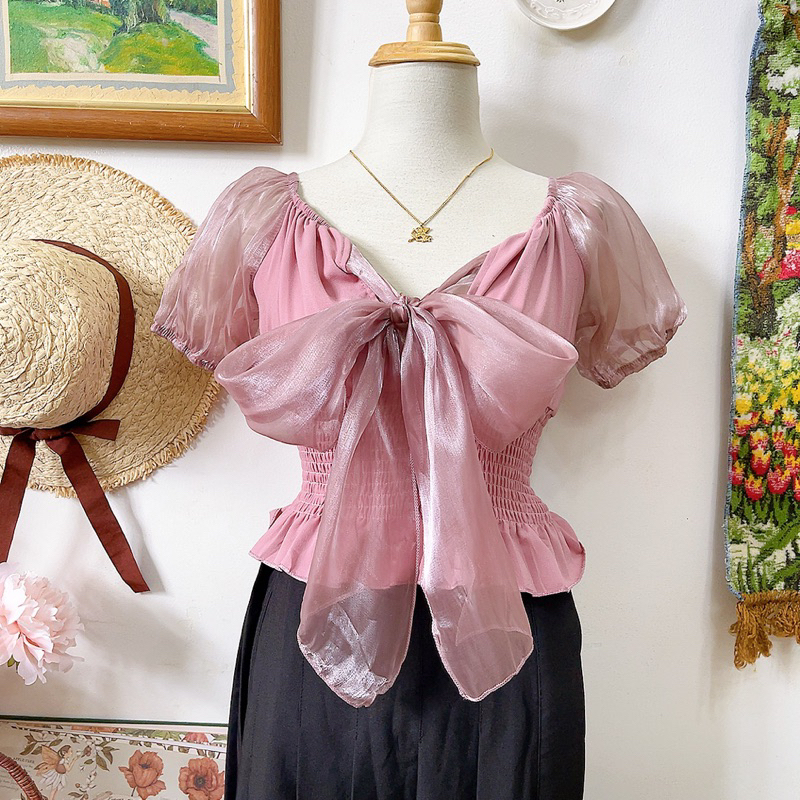 Áo tay bồng thắt nơ