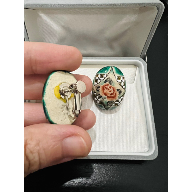 Bông tai vintage bằng gốm dạng kẹp