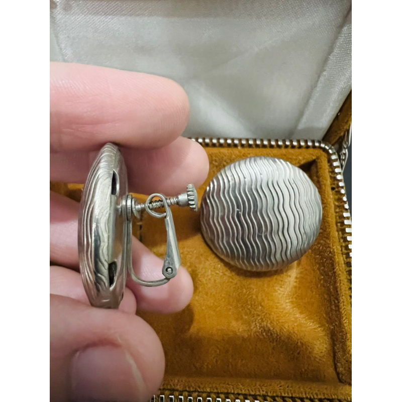 Bông tai vintage kim loại đẹp dạng kẹp