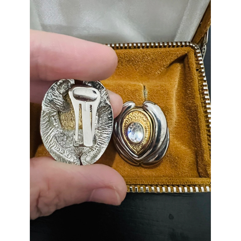 Bông tai vintage kim loại đẹp dạng kẹp