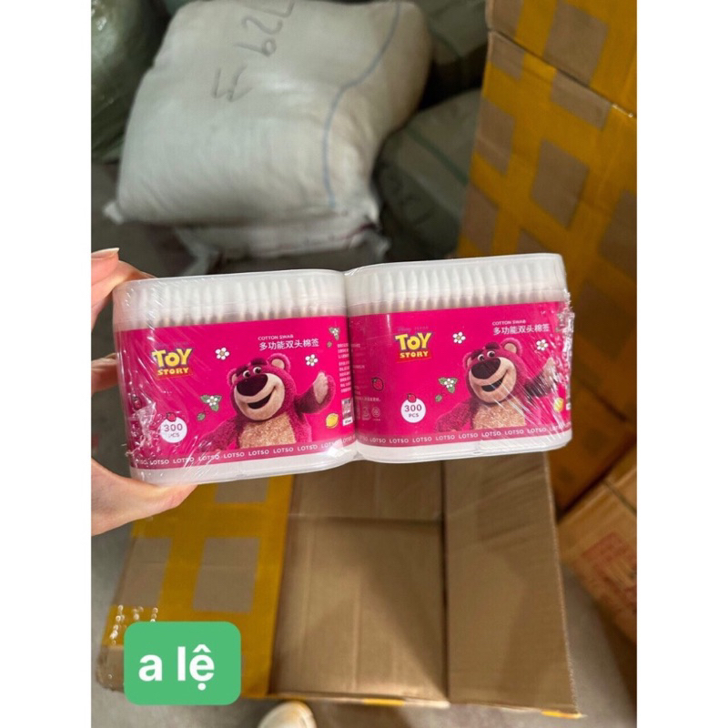 Hộp 300 Tăm Bông Ráy Tai Ngoáy Mũi 2 Đầu GẤU DÂU Thân Cán Gỗ