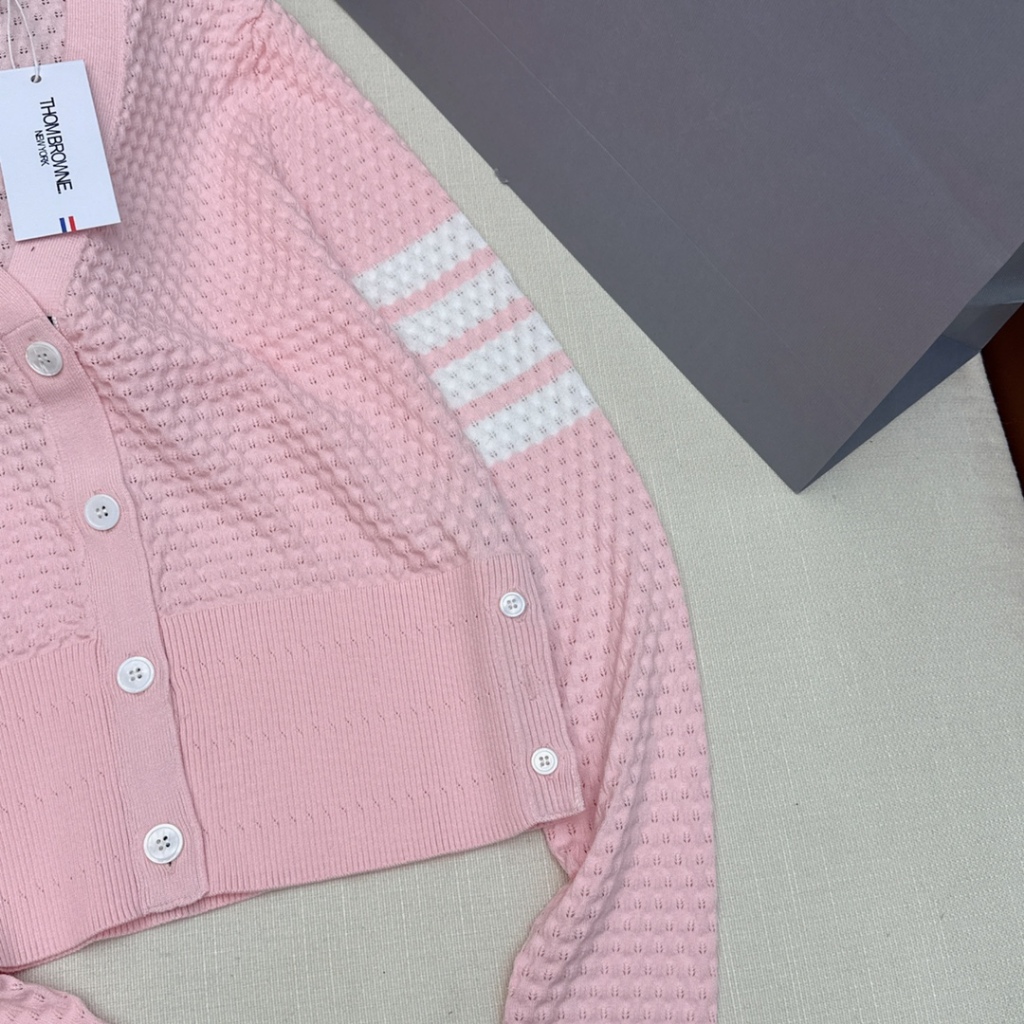 Áo len dài tay thời trang cao cấp Thom Browne phong cách trẻ trung, nữ tính