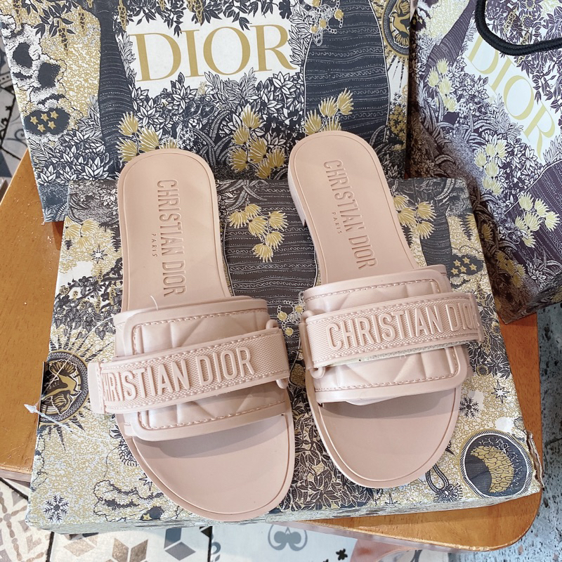Dép D I O R chuẩn siu hot