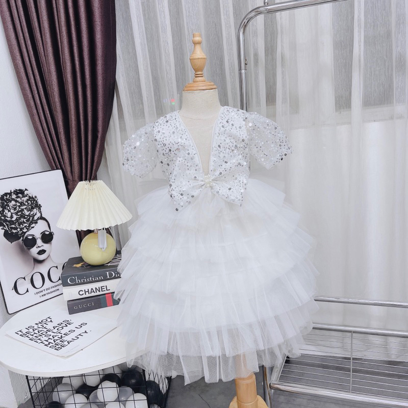 Váy công chúa kim sa cho bé, Đầm công chúa