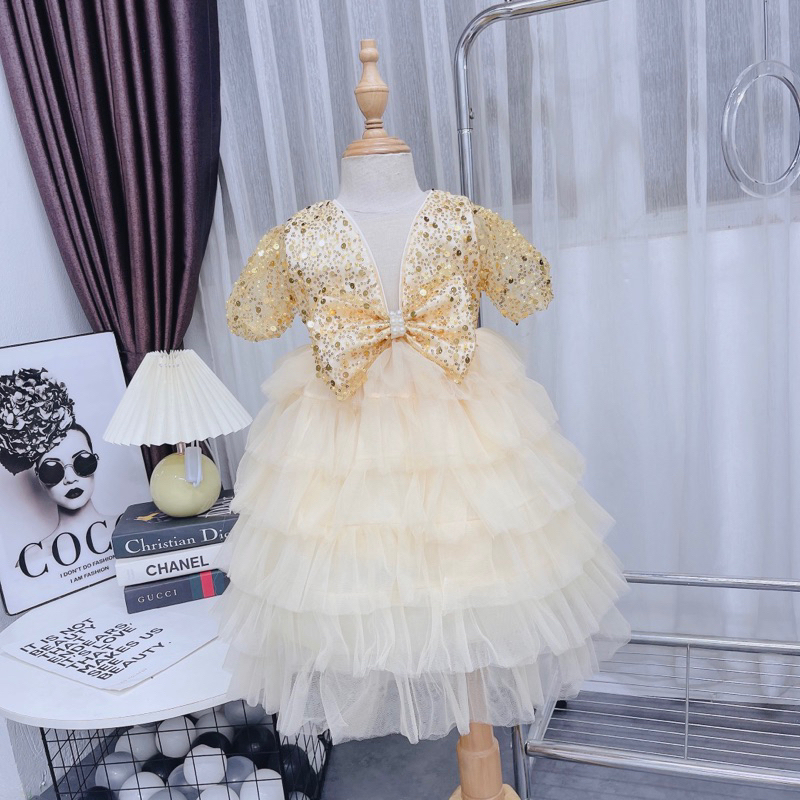 Váy công chúa kim sa cho bé, Đầm công chúa