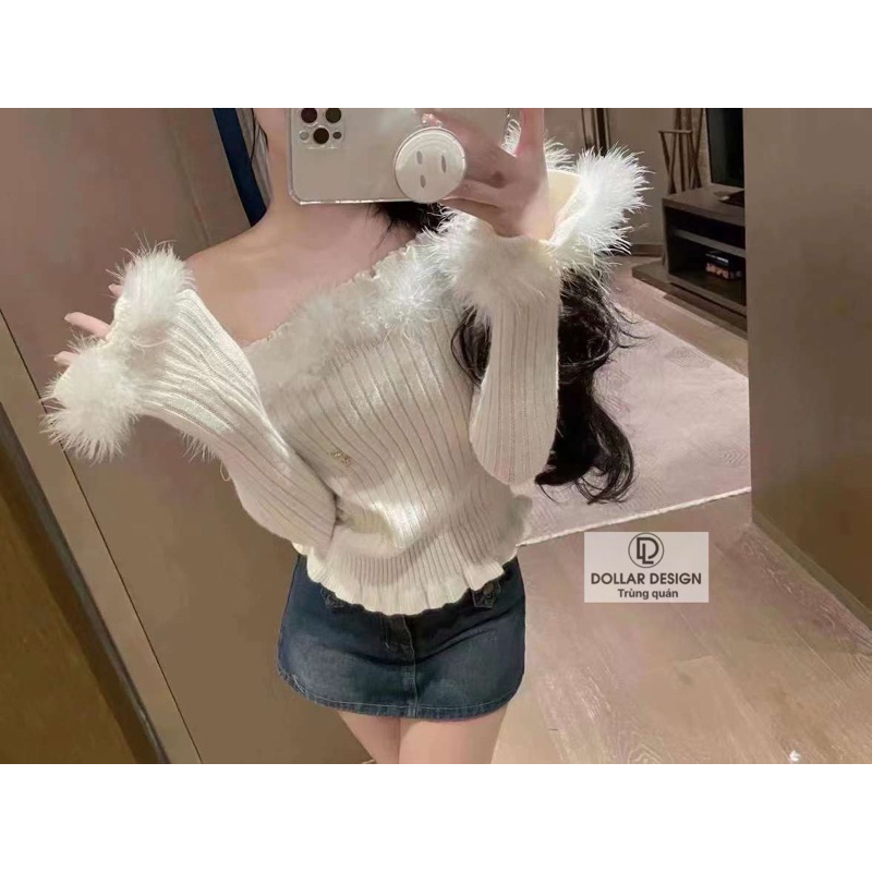 Áo len tăm trễ vai viền lông kèm tag