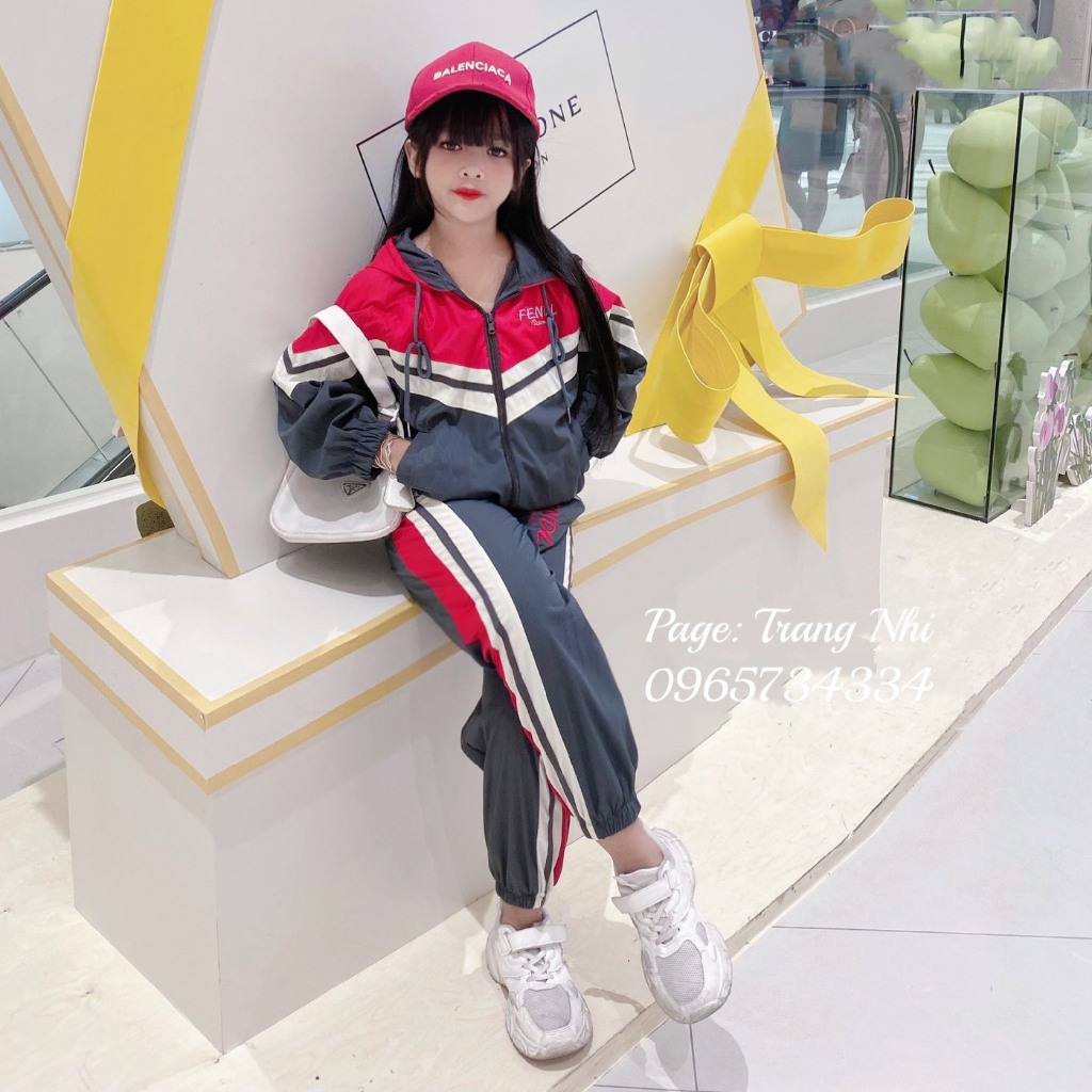 Sét bộ khoác gió thể thao phối màu có mũ mix quần xuông bo gấu cho bé gái size đại 19-45kg