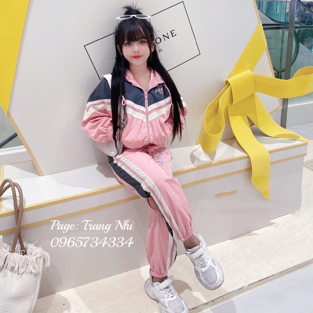 Sét bộ khoác gió thể thao phối màu có mũ mix quần xuông bo gấu cho bé gái size đại 19-45kg