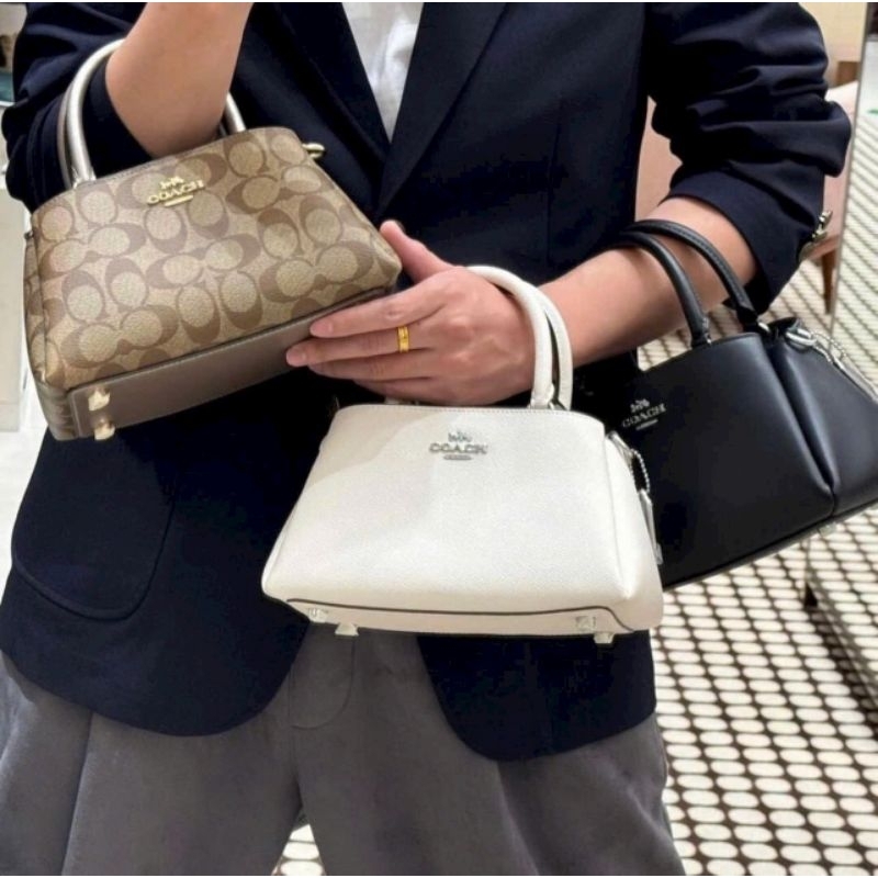 Túi COACH Zuri Crossbody