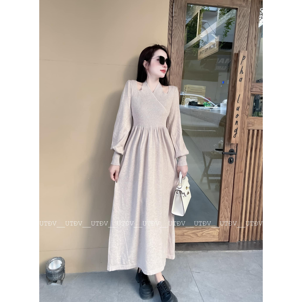 Váy len tăm tay bo xòe cổ yếm 4 màu dáng dài dày dặn