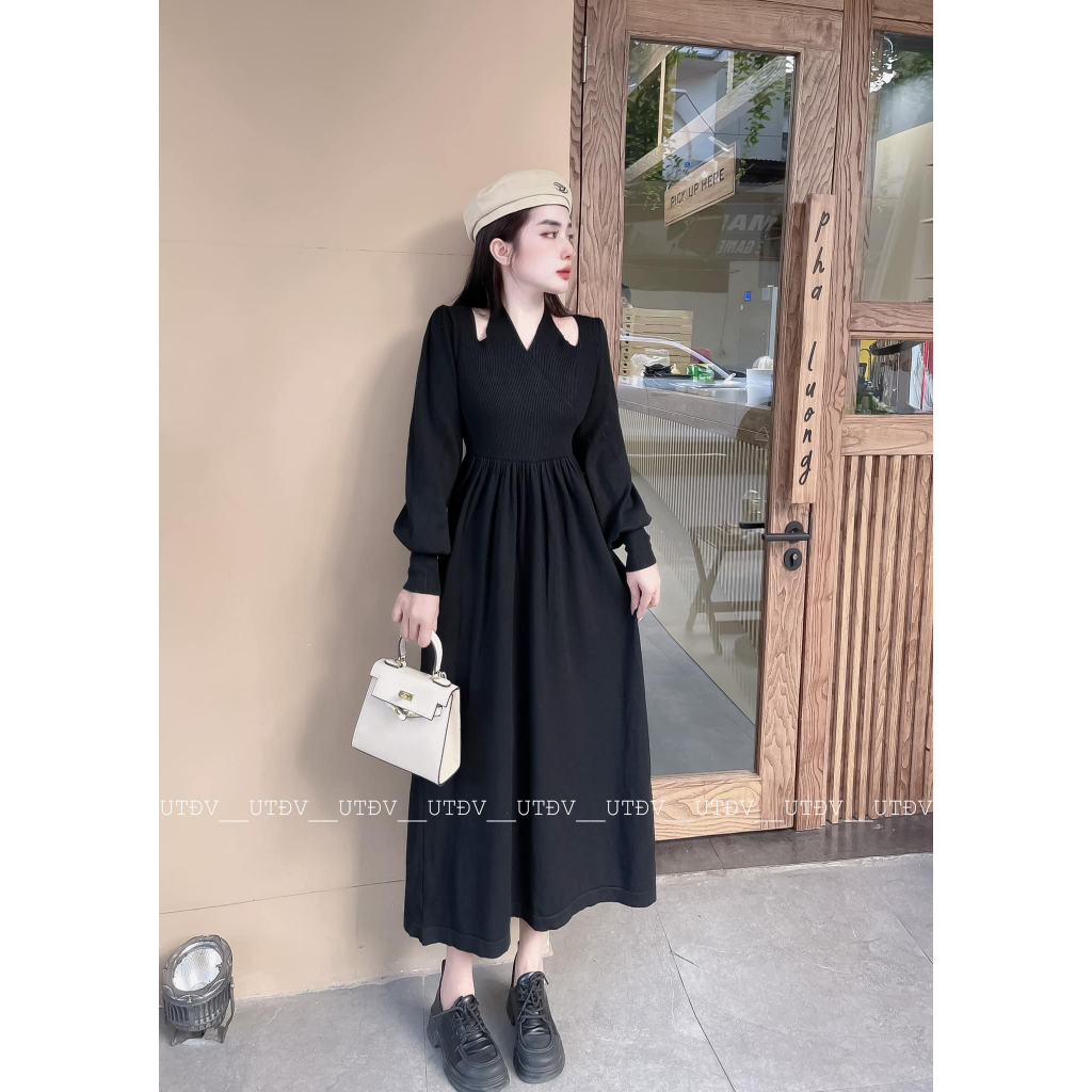 Váy len tăm tay bo xòe cổ yếm 4 màu dáng dài dày dặn