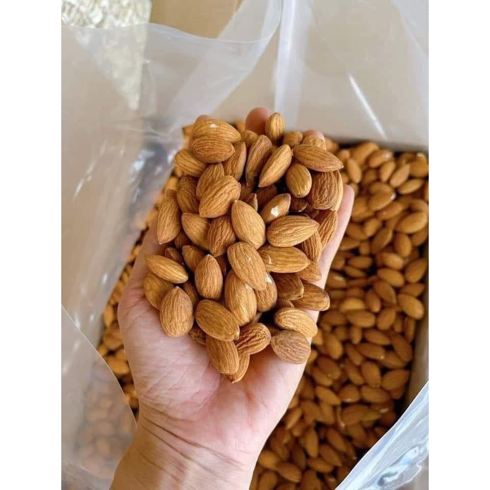 Hạt Hạnh nhân sống 500g